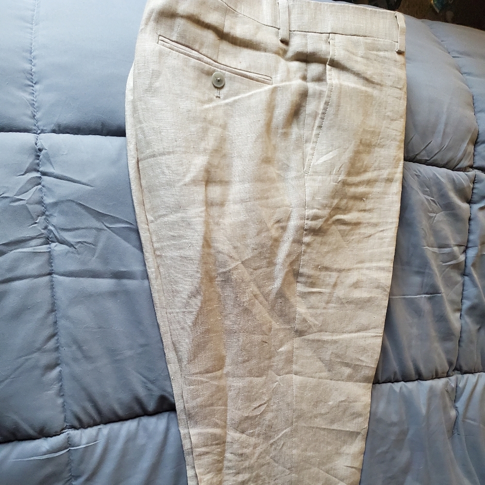 JOE Joseph Abboud Tan Chambray Slim Fit Suit